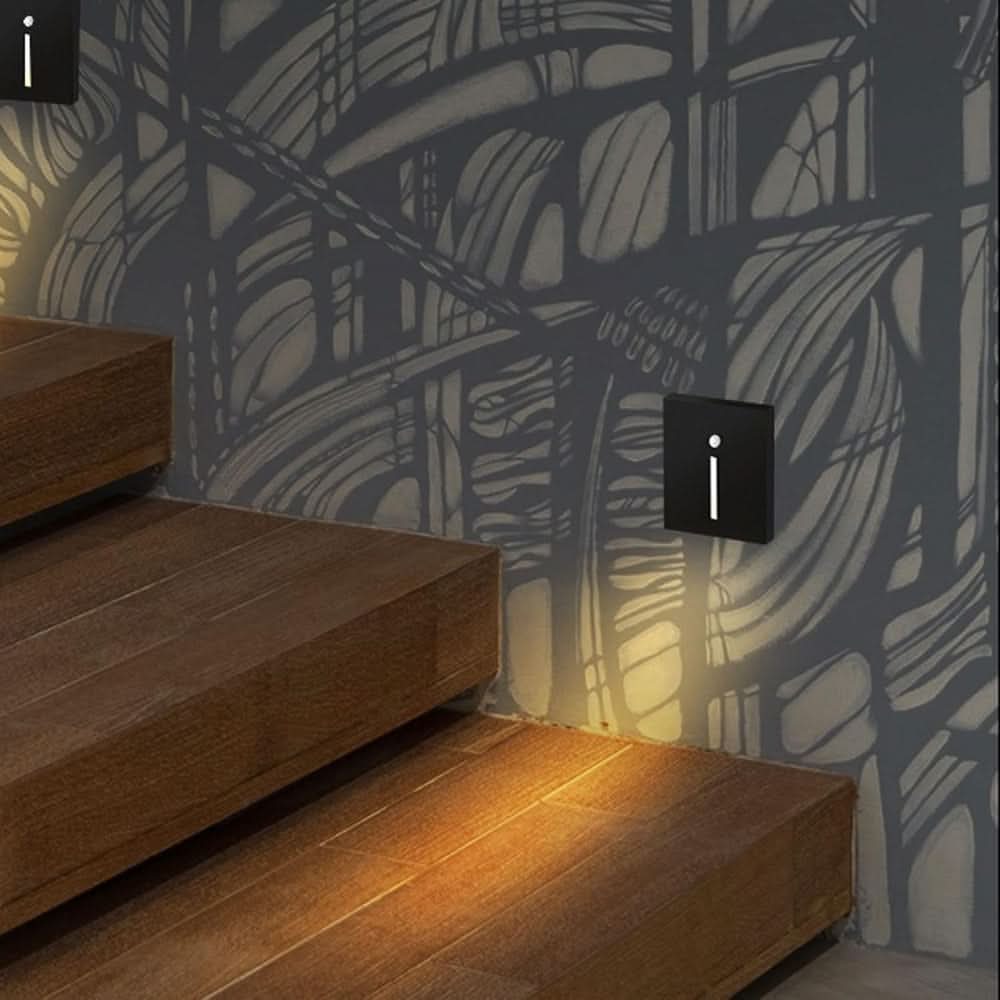 Lámpara de Pie LED con Sensor de Movimiento – Iluminación Elegante para Pasillos y Dormitorios, Ahorro Energético, Moderna