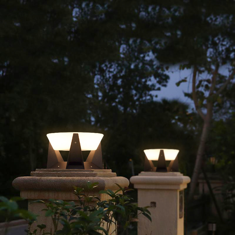 Lámpara solar LED para exteriores | Forma pura y luz potente