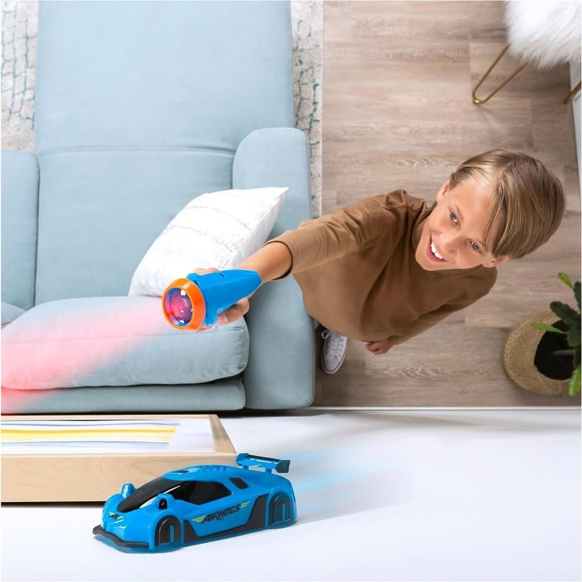 GRAVITYRACER – Coche RC de escalada en paredes controlado por láser para niños