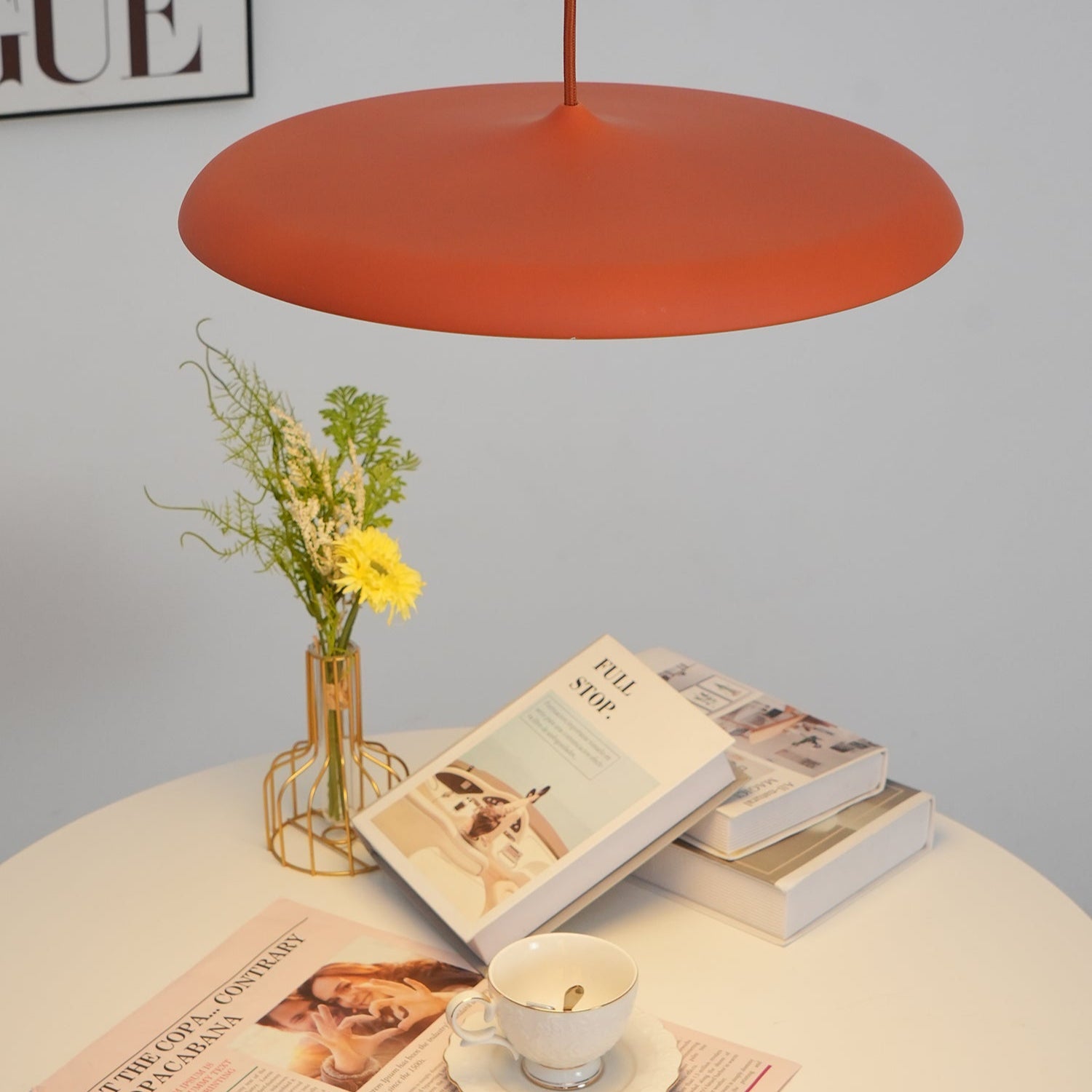 PureGlow - Lámpara colgante con luz suave y estilo elegante para interiores modernos