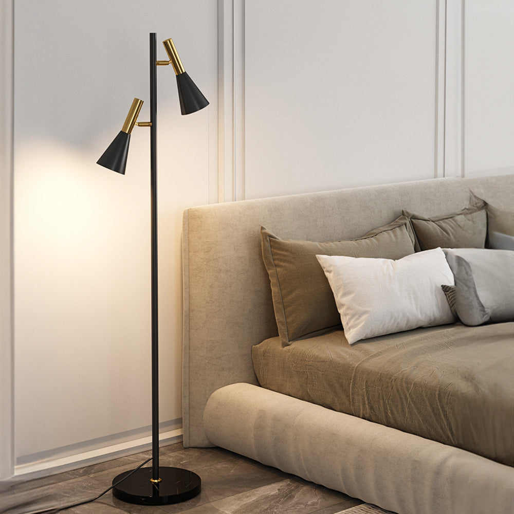 Lámpara de Pie Negra Moderna Ajustable de Doble Cabeza para Iluminación Estilizada