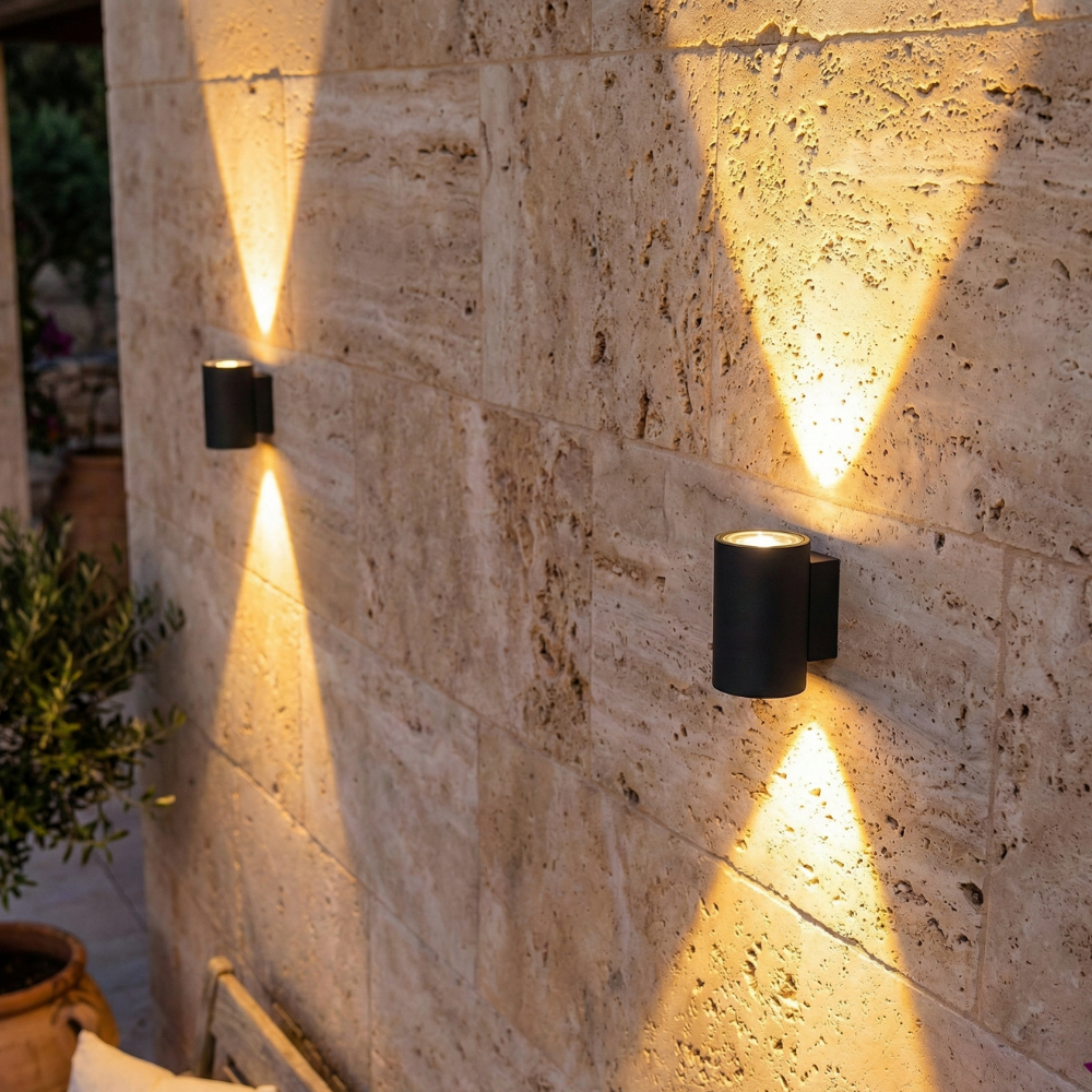 Luz de Pared Exterior Moderna en Arco | Aplique LED Impermeable para Iluminación de Jardín o Patio