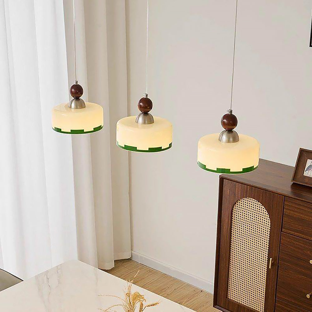 Lámpara Colgante de Vidrio y Madera en Diseño Mid Century