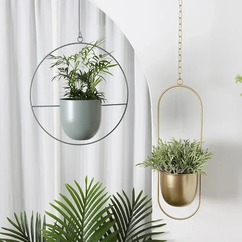 VERTILINE – Colgador de plantas de pared minimalista con cadena ajustable para un interior elegante y claro
