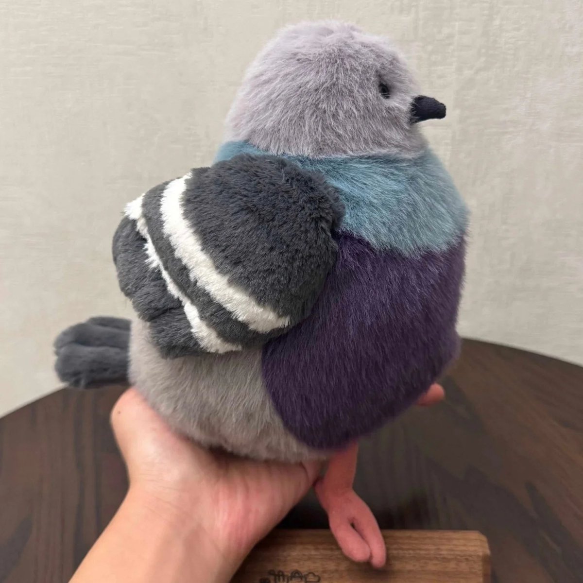 KISSPIGEON – Juguete de peluche de paloma suave para abrazar y sentirse bien