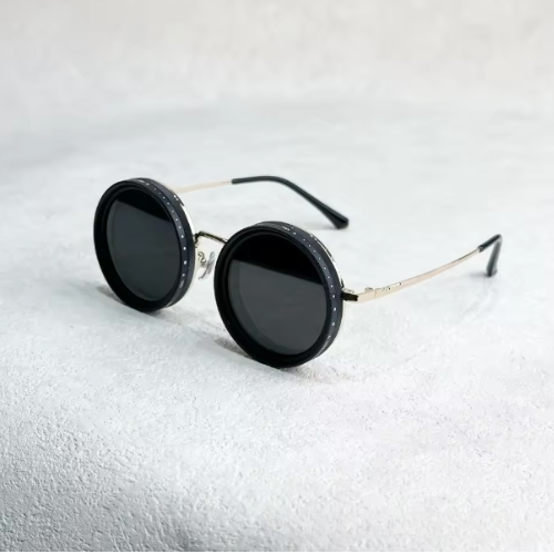 ShadowSunglasses | Gafas de sol con lentes negros, estilo UV-protección, moda