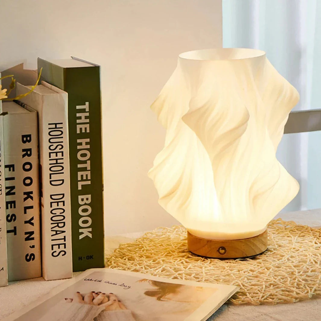 Serene Wavecrest | Lámpara de mesa de diseño en forma ondulada