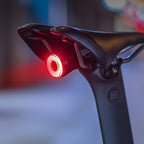Velaro Luz trasera inteligente para bicicleta | Luz de freno automática y sensor de luminosidad | Recargable por USB | Impermeable IPX4