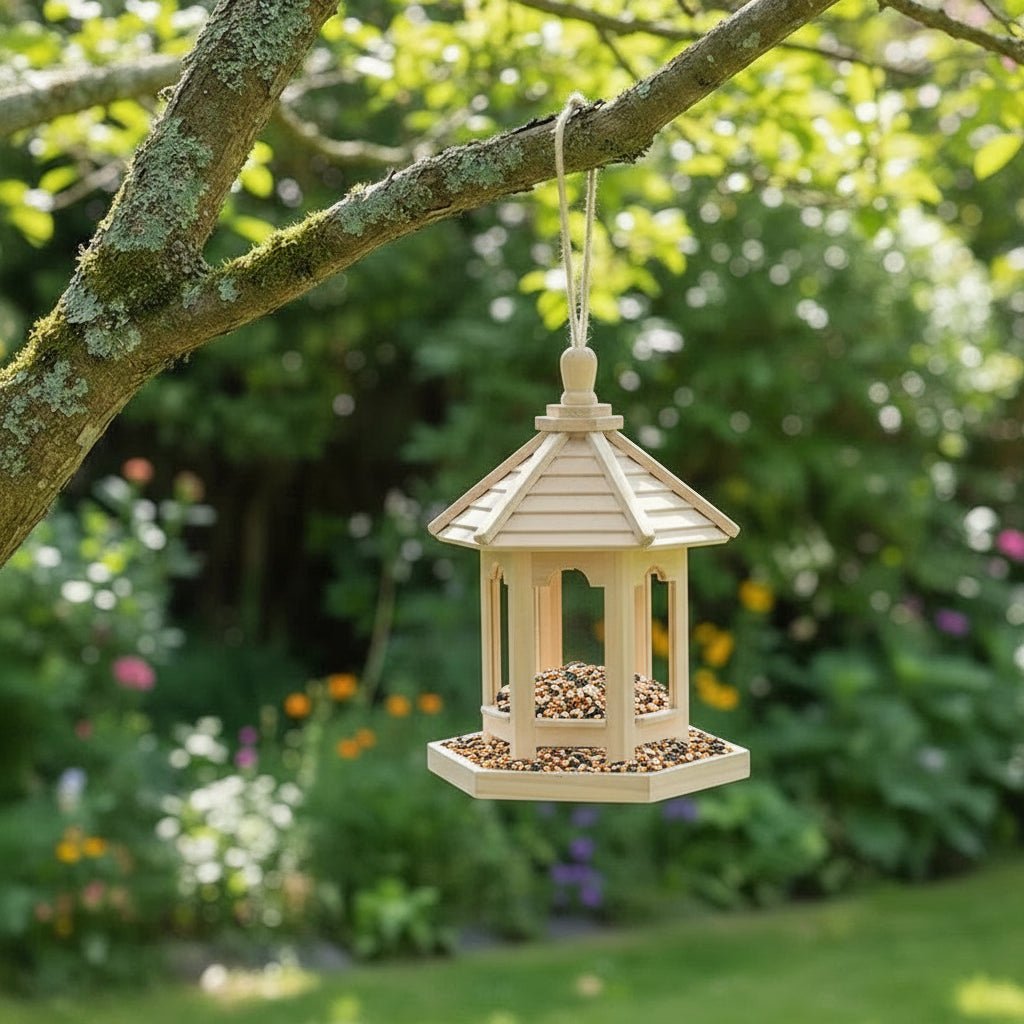 NATUREWELL – Casa para pájaros rústica, hecha a mano, con sistema de agua integrado de madera