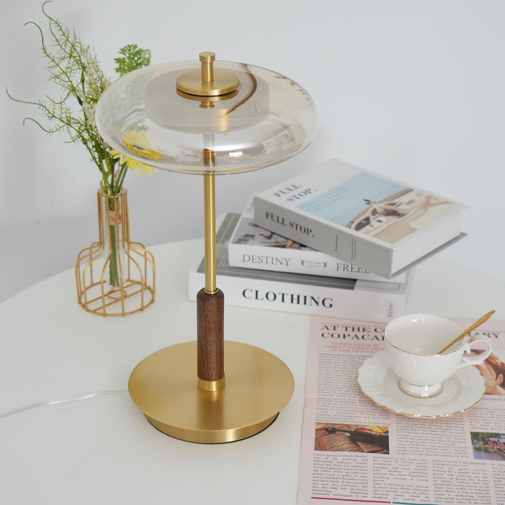 Lumisol | Lámpara de mesa de vidrio y madera