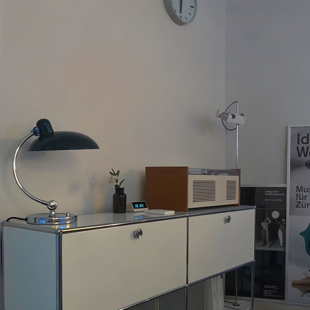 Lámpara de Escritorio LED Vintage Regulable de Hierro, Lámpara Estilosa para Trabajar y Leer