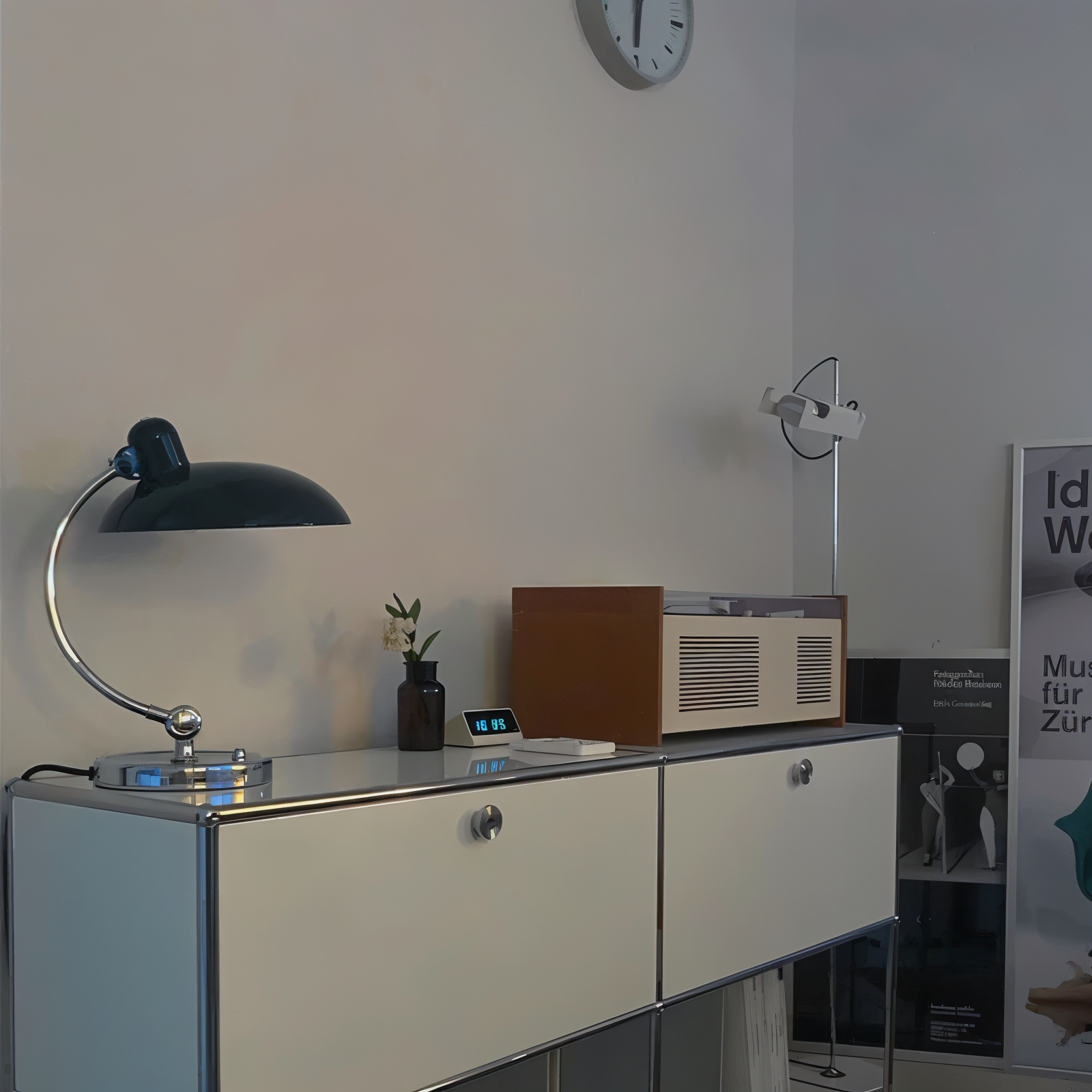 Lámpara de Escritorio LED Vintage Regulable de Hierro, Lámpara Estilosa para Trabajar y Leer
