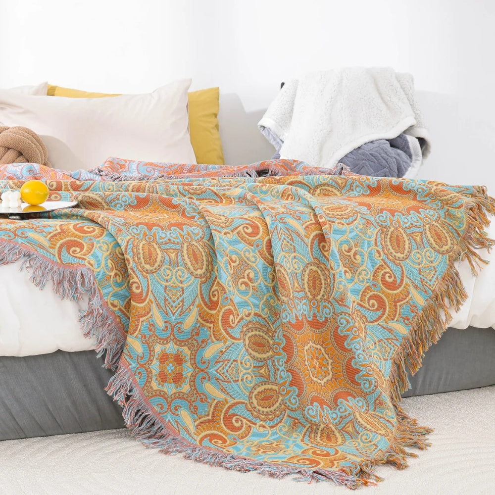 Manta Bohemia de Algodón Reversible con Diseño Paisley