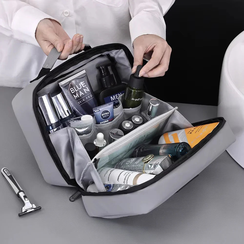 Packvard Neceser de Hombre para Viaje | 24×16×11 cm | Resistente al Agua y a los Desgarros | Con Asa y Gran Capacidad de Almacenamiento