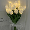 TulipGlow - Luz nocturna de tulipán LED de mano