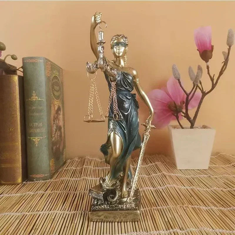 Estatua de Justicia - Escultura de diosa de bronce antiguo para decoración atemporal del hogar