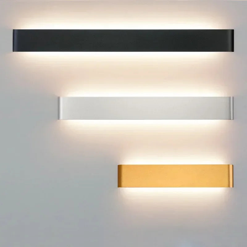 LumiEra Moderne LED-Aplique | Diseño Elegante | Luz Cálida para Dormitorio, Pasillo y Baño