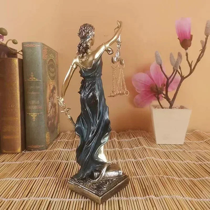 Estatua de Justicia - Escultura de diosa de bronce antiguo para decoración atemporal del hogar