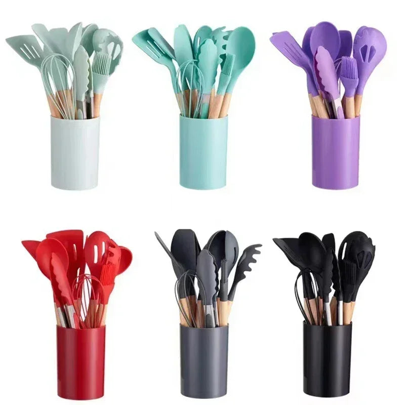 ChefEase – Set de utensilios de cocina de silicona de 12 piezas con mangos de madera | Brehn