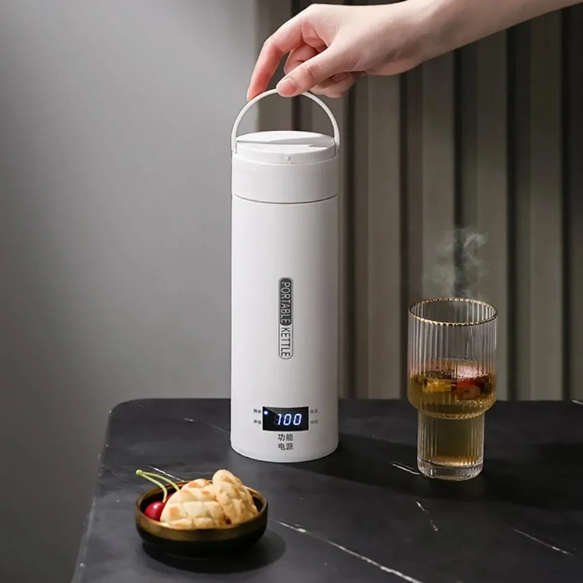 Hervidor de agua eléctrico de viaje | 500 ml | Mini jarra térmica con LCD | Para té y café en el camino