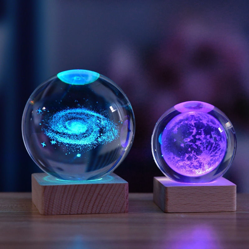 GalaxyGlow - Lámpara Decorativa del Universo en 3D con Cristales
