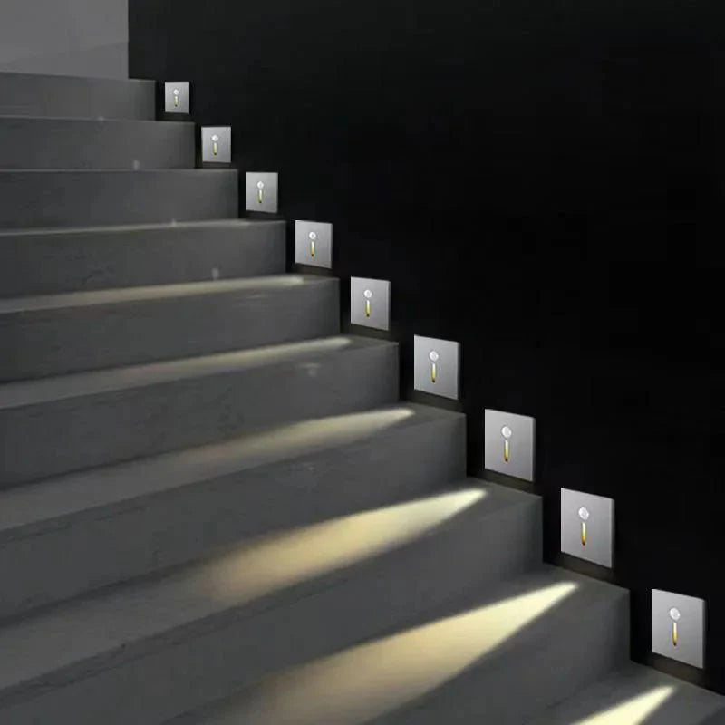 GLOWPATH – Luz LED para escalones con detección de movimiento para una suave luz ambiental