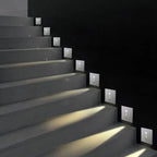 GLOWPATH – Luz LED de escalera con detección de movimiento para una suave iluminación ambiental