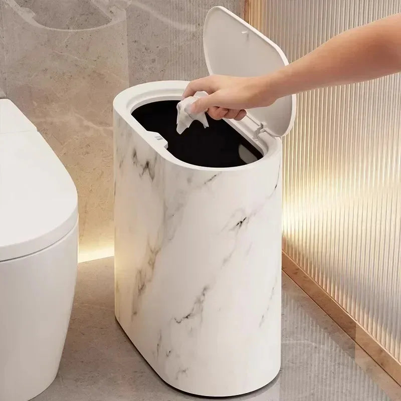 Cubeta de Basura con Diseño de Mármol Nórdico Kalsten