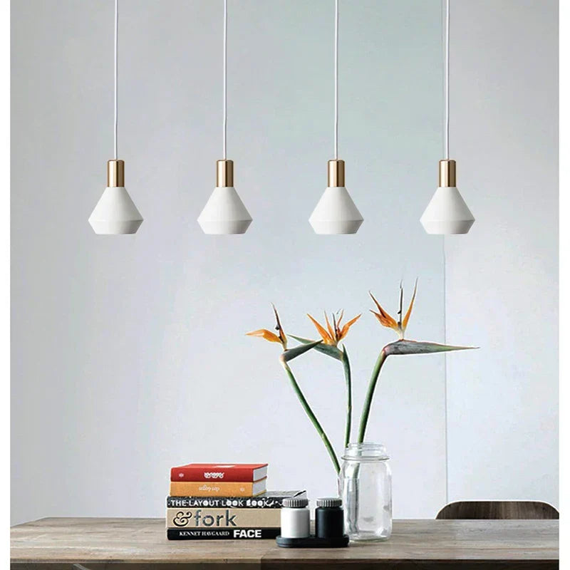 Italia | Lámpara colgante LED minimalista, moderna, negra