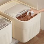 FutterBox FrischGut | Hermético y Protegido contra la Humedad | 5Kg | Para Comida de Perros y Gatos
