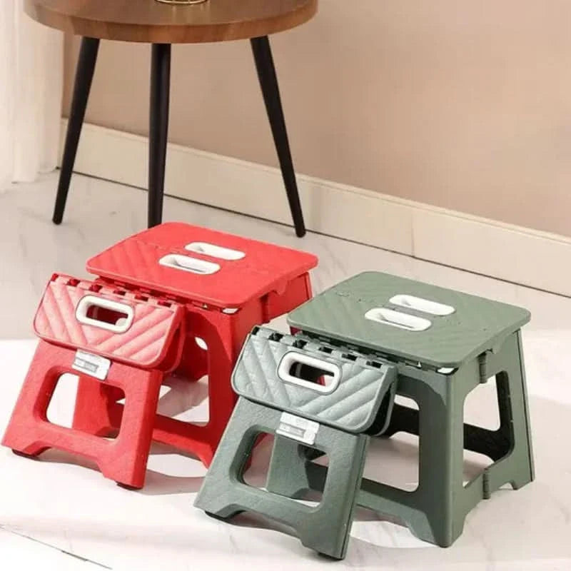 Taburete plegable estable y fácil de transportar