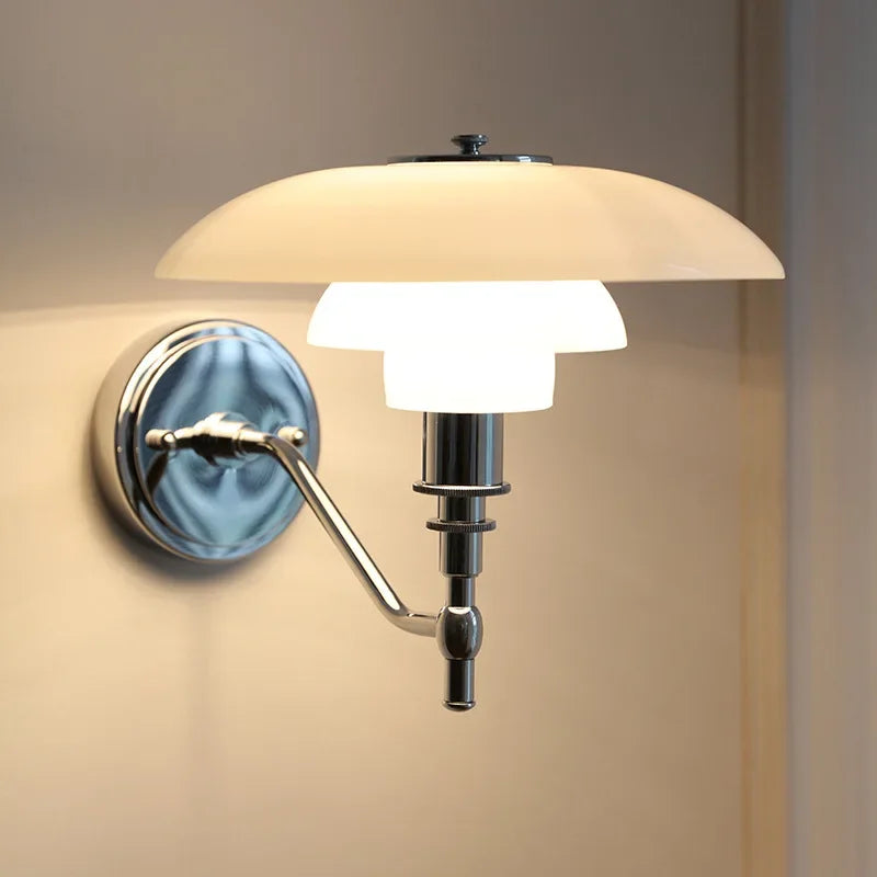 Norvia – apliqué LED de estilo retro con pantalla de vidrio