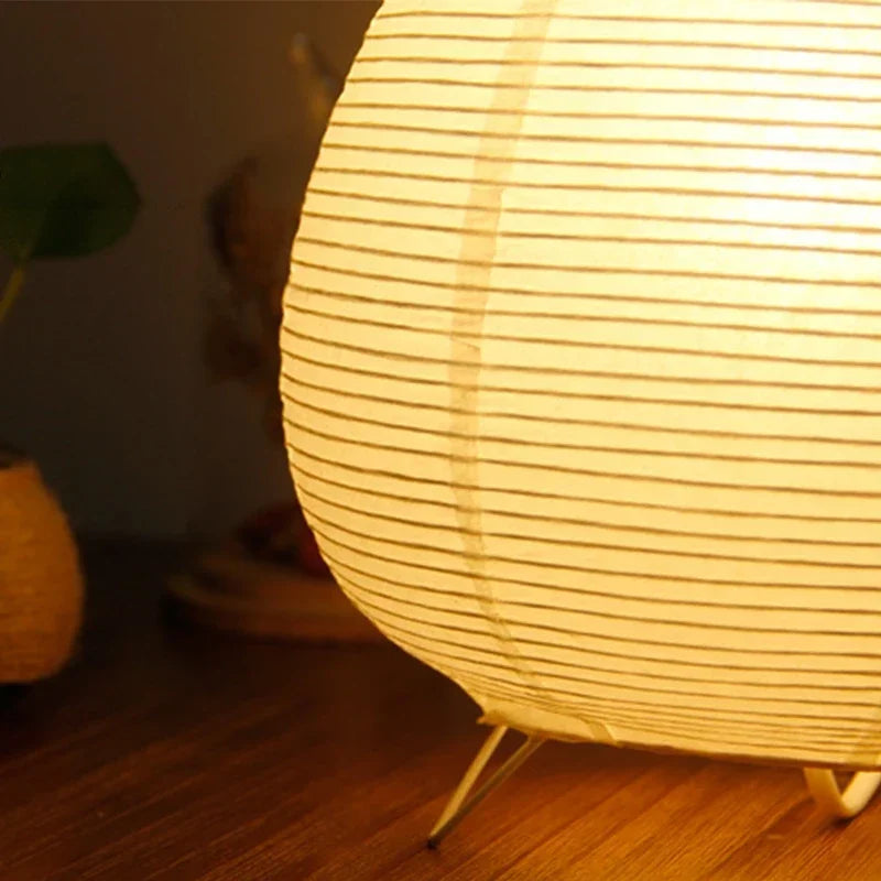 HIKARI – Lámpara de mesa LED japonesa de papel de arroz, 21 × 23 cm, decorativa y elegante