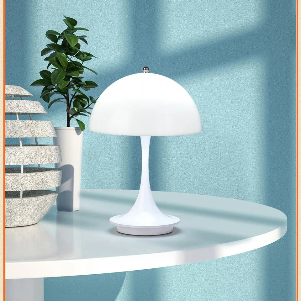 Lámpara de mesa en forma de hongo de estilo nórdico con carga inalámbrica