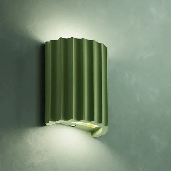 LuxaLicht - Lámparas de pared modernas de resina para espacios contemporáneos