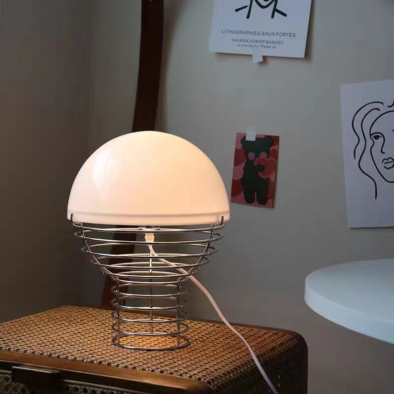 Luz Nocturna de Bombilla Estilo Bauhaus