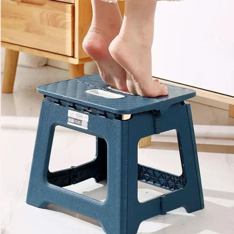 Taburete plegable estable y fácil de transportar