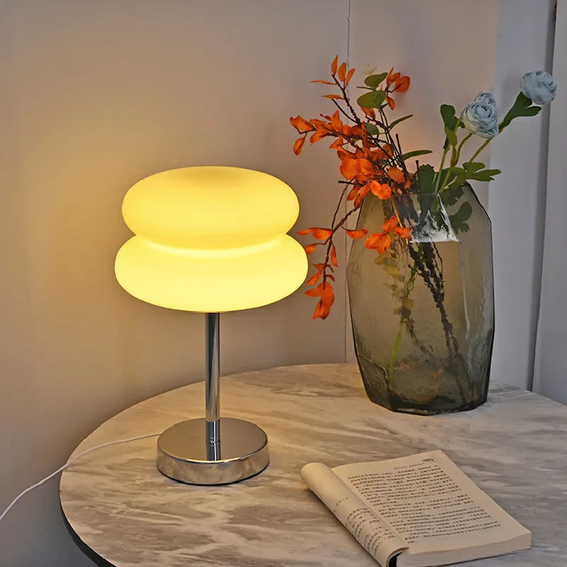 TartGlow - Lámpara de mesa elegante con elegancia culinaria