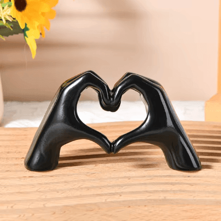 LoveSculpt Decoración de Corazón Hecha a Mano – Símbolo de Amor y Conexión para Decoración del Hogar