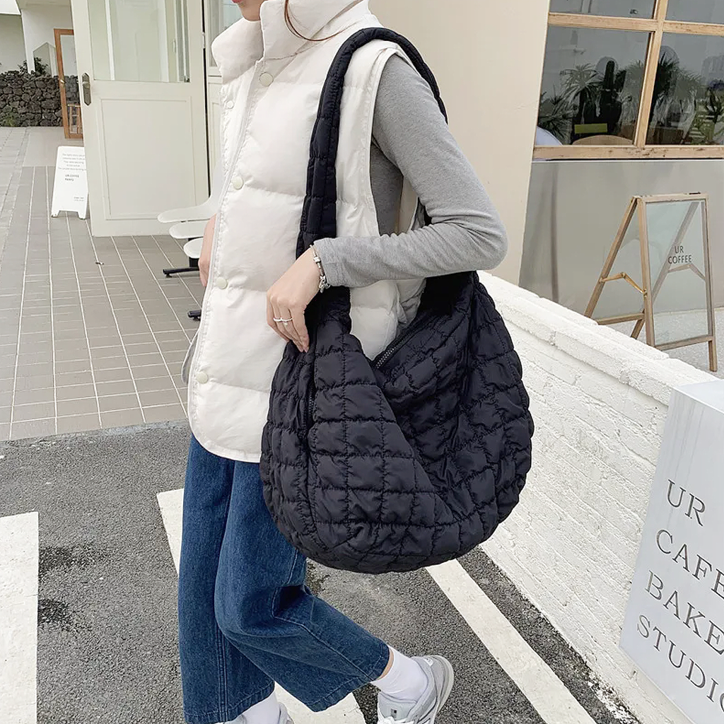 Bolso de Hombro X-Large con Diseño de Acolchado Cruzado