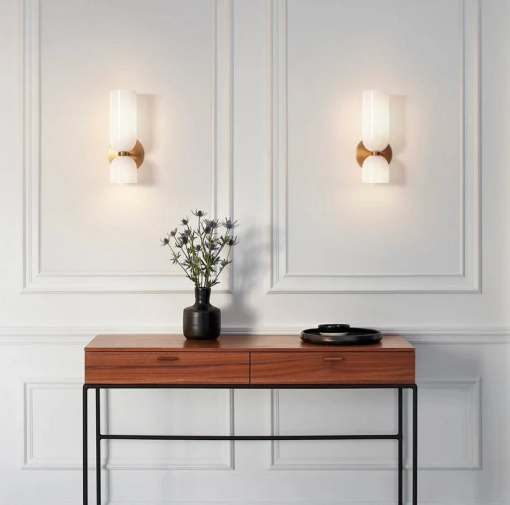 Lámpara de Pared de Doble Cabeza de Vidrio Elegante | Iluminación de Aplique Minimalista Moderna para Sala de Estar o Dormitorio
