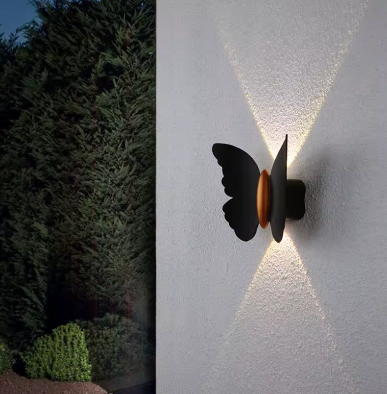 Lámpara de Pared Exterior Elegante con Mariposa - Luz Sconce LED