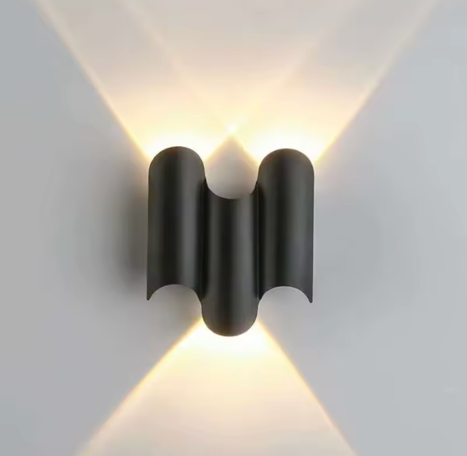 Lámpara de Pared LED Exterior Impermeable | Aplique de Aluminio Industrial para Espacios Exteriores