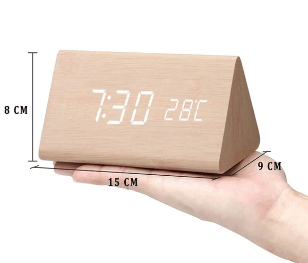 WOODSENSE – Reloj de madera LED con control por voz para una elegante visualización del tiempo