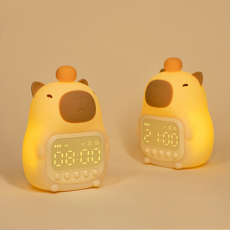 CapyGlow – Reloj despertador en forma de capibara con suave brillo y diseño recargable