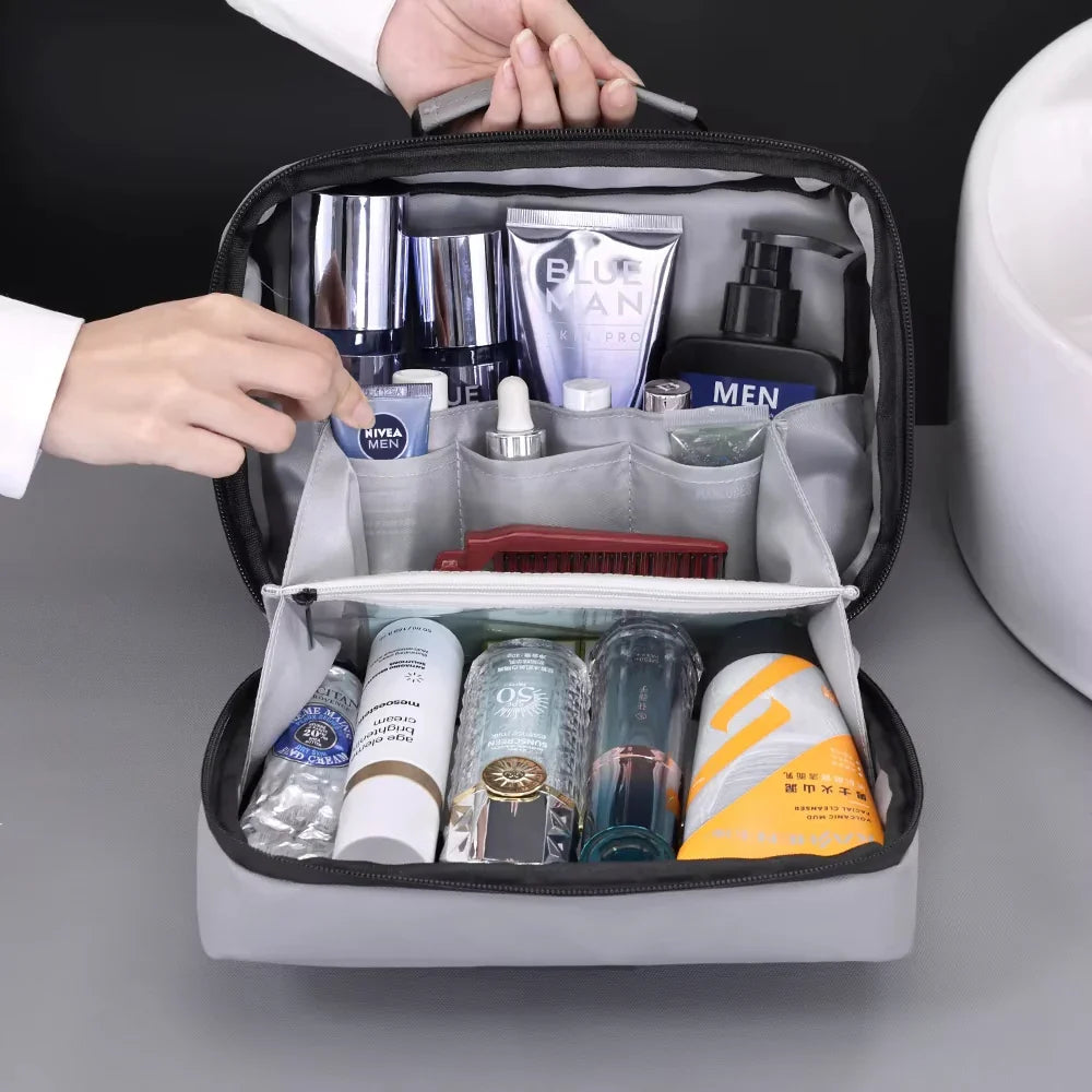 Packvard Neceser de Hombre para Viaje | 24×16×11 cm | Resistente al Agua y a los Desgarros | Con Asa y Gran Capacidad de Almacenamiento