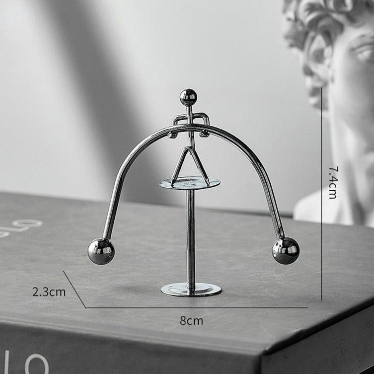 Escultura Cinética de Equilibrio