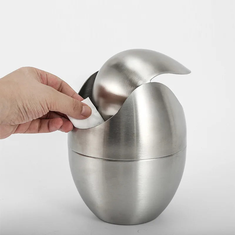 Cubeta de Basura Mini LuxBin hecha de Acero Inoxidable