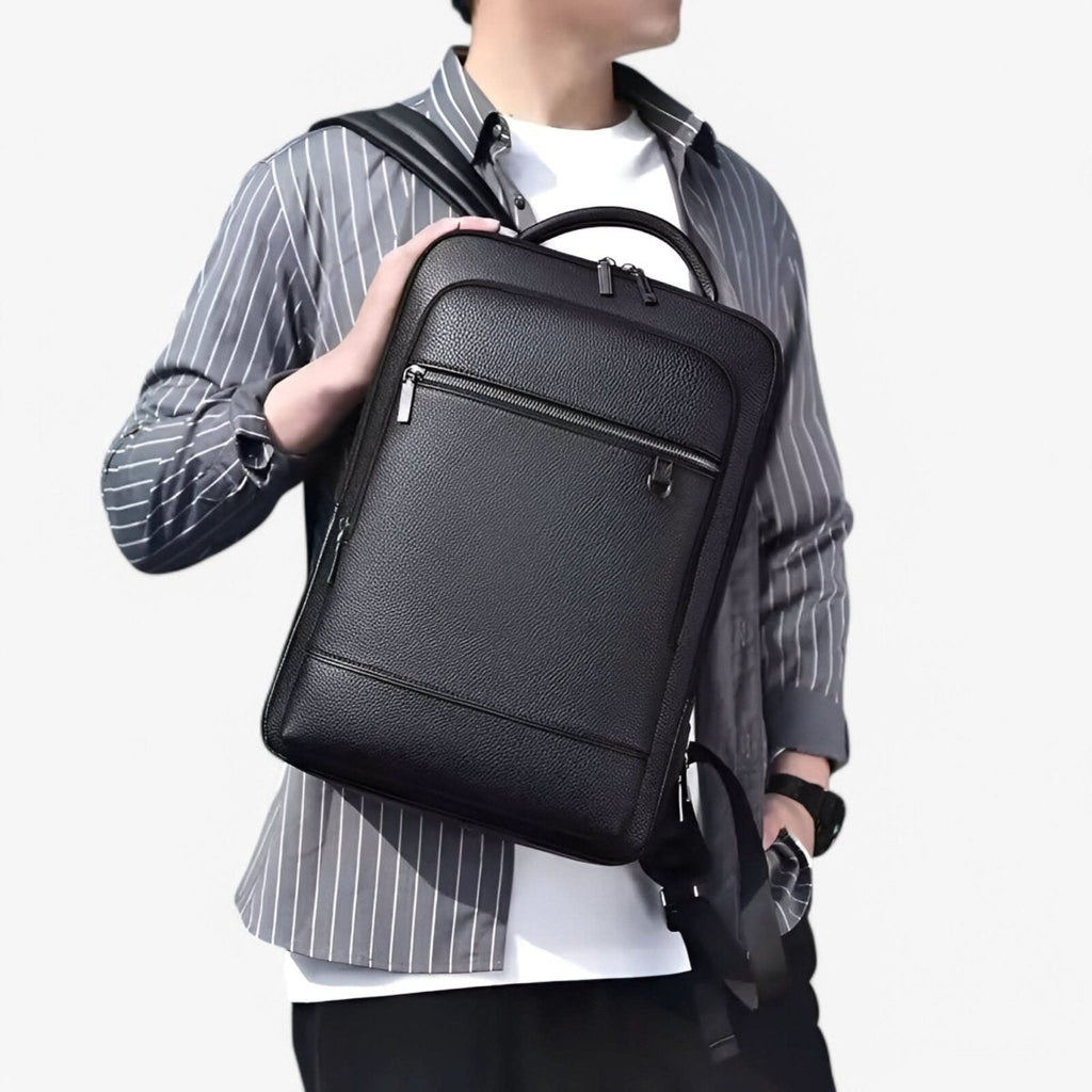 URBANVAULT – Mochila USB Inteligente para el Trabajo y la Movilidad Diaria