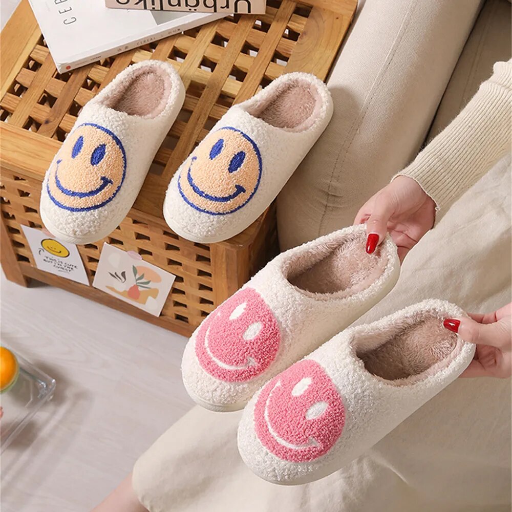 HappyFeet - Zapatillas con Carita Feliz | 50% DESCUENTO